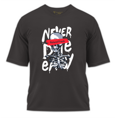Never Die Easy Baskılı Oversize Tişört